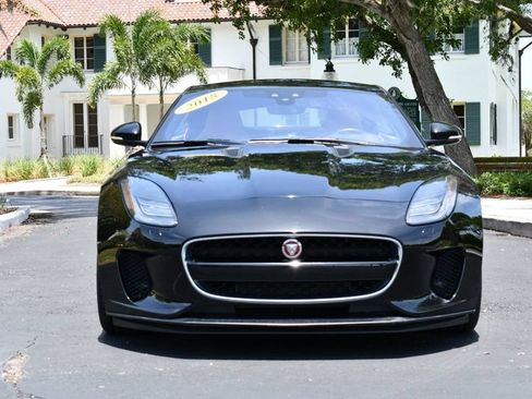 Used 2018 Jaguar F-TYPE Coupe RWD image 30