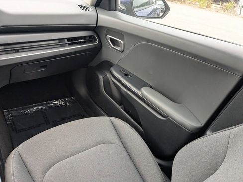 Used 2025 Kia K4 FWD image 16