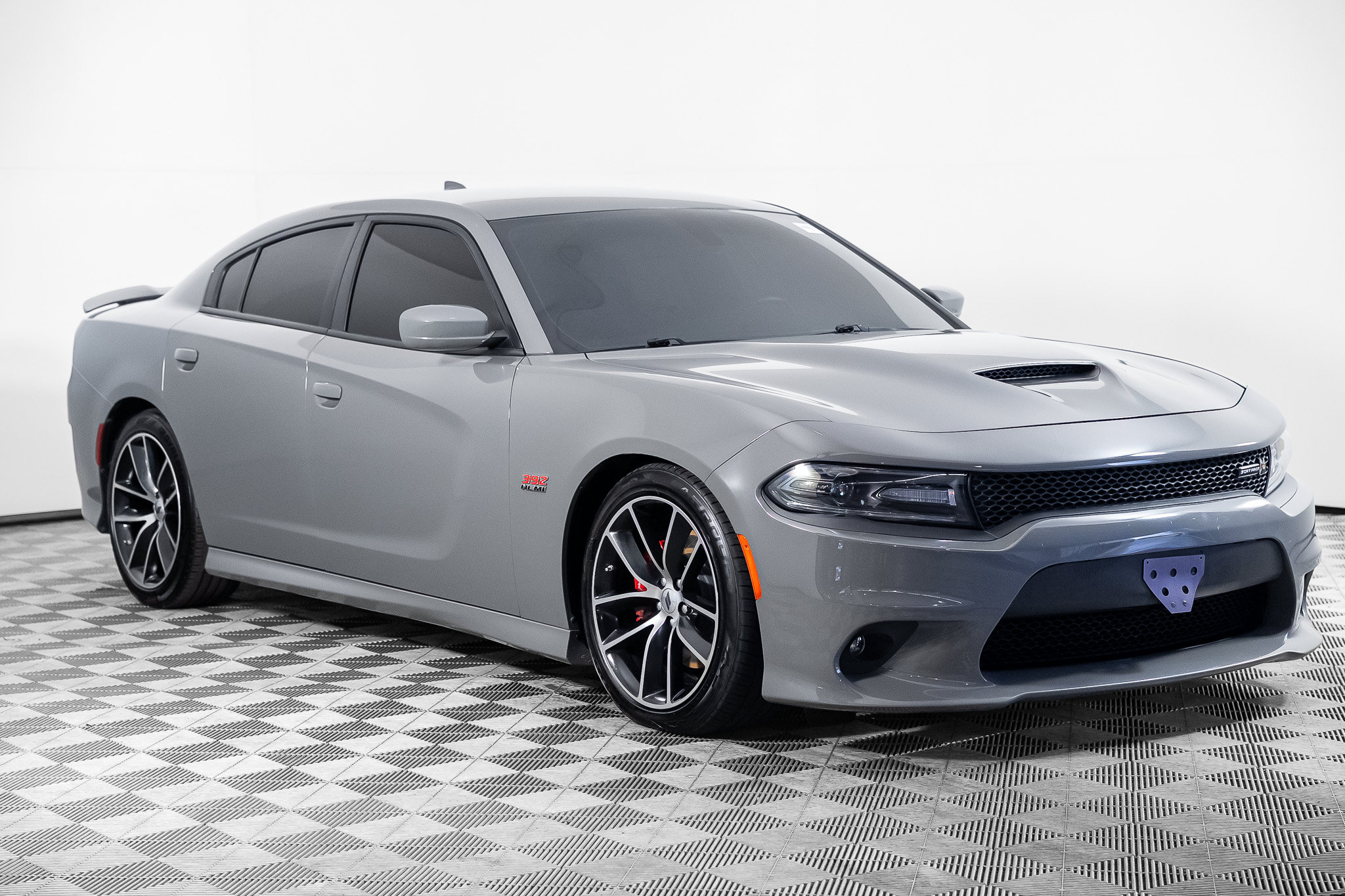 Used 2017 Dodge Charger R/T Scat Pack w/ Driver Confidence Group RWD image 34