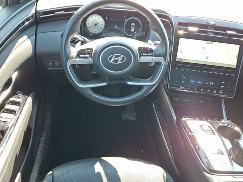 Used 2024 Hyundai Tucson Limited AWD/4WD image 2
