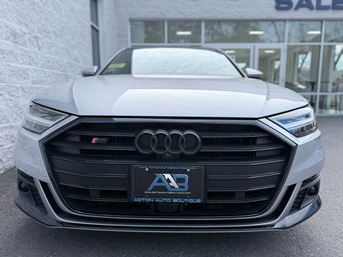 Used 2020 Audi S8 L image 10