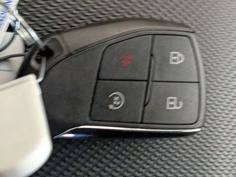 Used 2025 Chevrolet Equinox LT FWD image 33