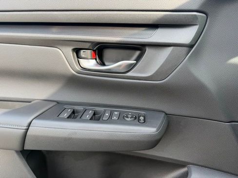 Used 2026 Honda CR-V LX image 23