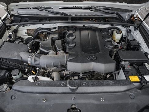 Used 2022 Toyota 4Runner SR5 Premium image 22