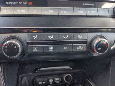 Used 2020 Kia Optima S image 22