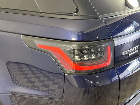Used 2019 Land Rover Range Rover Sport HSE image 36