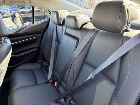 Used 2025 MAZDA MAZDA3 s image 31