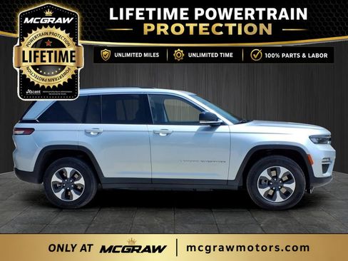 Used 2022 Jeep Grand Cherokee Limited 4xe AWD/4WD image 4
