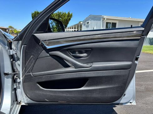 Used 2015 BMW 528i Sedan RWD image 13