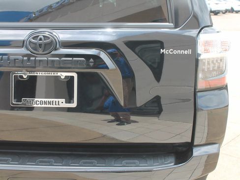 Used 2021 Toyota 4Runner Trail Special Edition AWD/4WD image 5