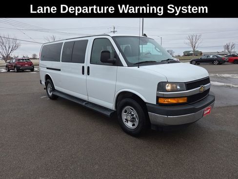 Used 2020 Chevrolet Express 3500 LT w/ LT Preferred Equipment Group image 9