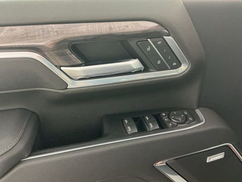 New 2026 Chevrolet Silverado 2500 LTZ w/ LTZ Premium Package image 8