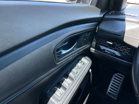Certified 2025 Honda Accord Sport image 21