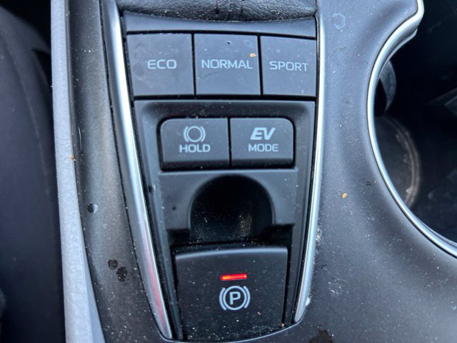 Used 2024 Toyota Camry LE FWD image 15