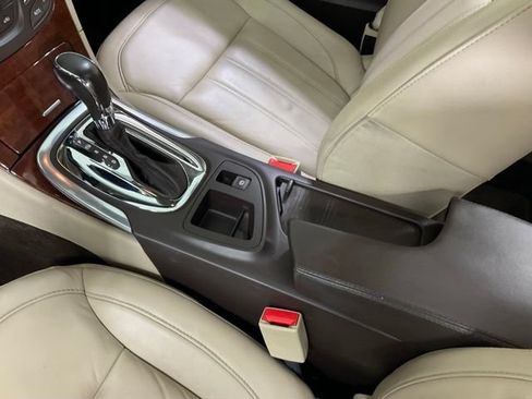 Used 2016 Buick Regal Premium FWD image 22