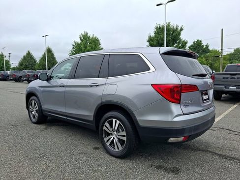 Used 2017 Honda Pilot EX-L image 4
