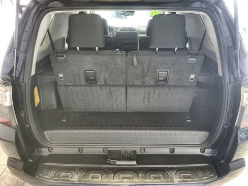 Used 2020 Toyota 4Runner SR5 AWD/4WD image 24