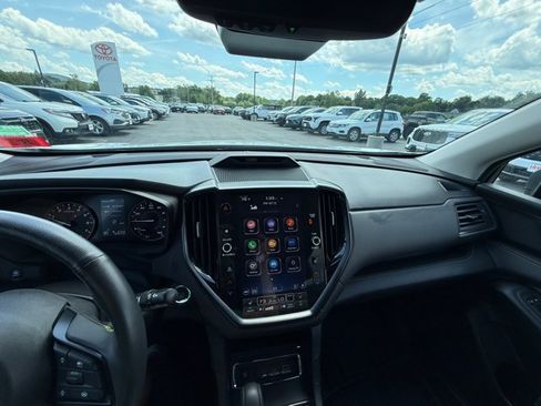 Used 2023 Subaru Ascent Onyx Edition Limited AWD/4WD image 2