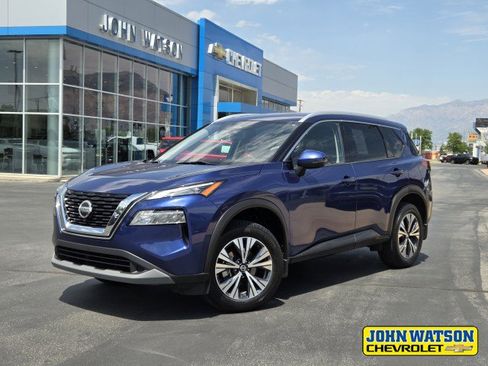 Used 2021 Nissan Rogue SV w/ Premium Package AWD/4WD image 1