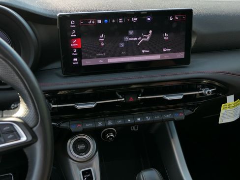 Used 2024 Dodge Hornet R/T w/ Track Pack image 14