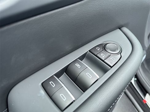 New 2026 Buick Enclave Sport Touring w/ LPO, Floor Liner Package image 19