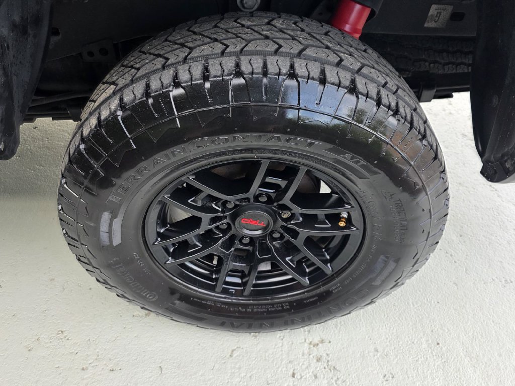Used 2020 Toyota Tacoma TRD Pro AWD/4WD image 35