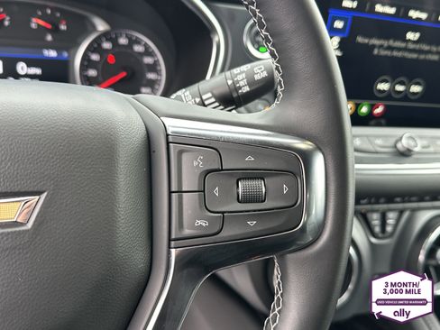 Used 2024 Chevrolet Blazer LT w/ Sound & Technology Package image 18