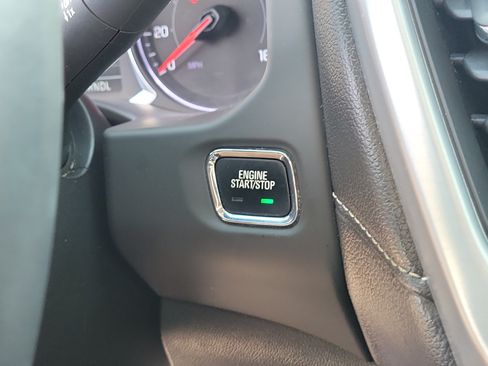 Used 2019 GMC Acadia SLT w/ Black Edition FWD image 29