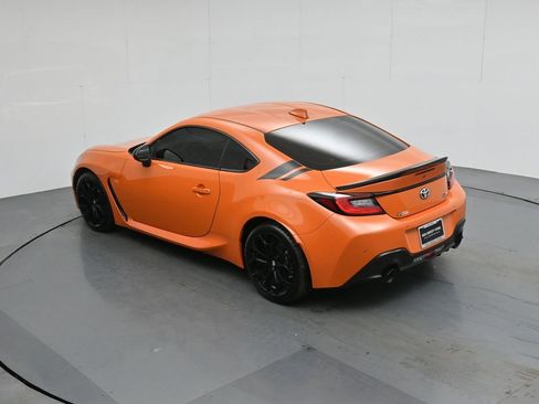 Used 2023 Toyota GR86 10th Anniversary SE RWD image 40
