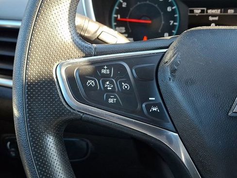 Used 2021 Chevrolet Equinox LS w/ LS Convenience Package image 22