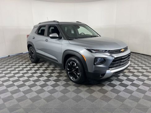Used 2023 Chevrolet TrailBlazer LT image 14