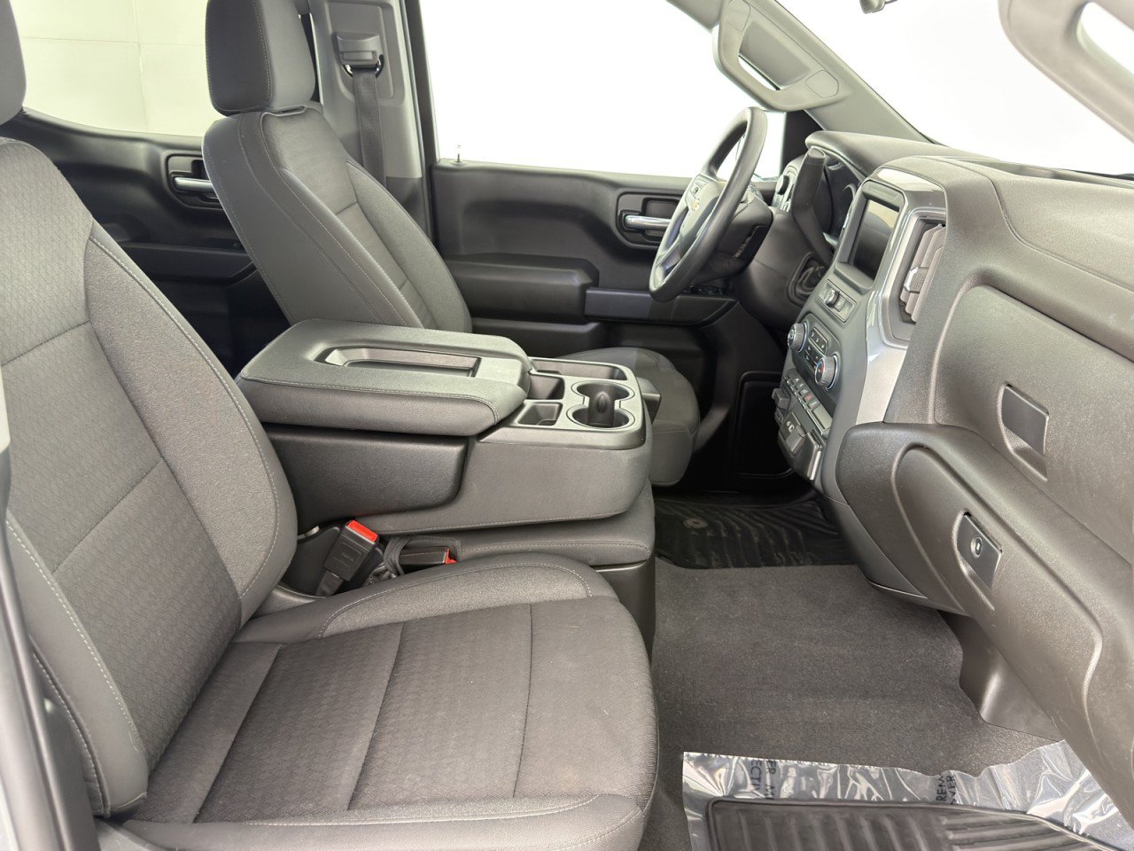 Used 2024 Chevrolet Silverado 1500 Custom AWD/4WD image 10