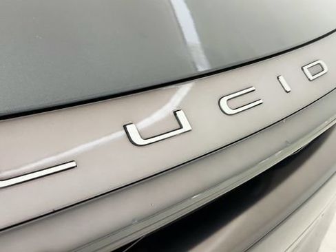 Used 2025 Lucid Air Touring AWD/4WD image 31