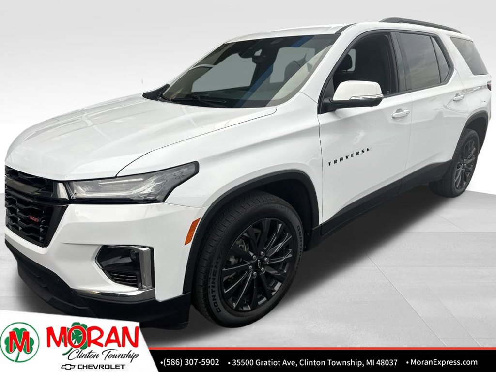 Used 2023 Chevrolet Traverse RS w/ LPO, Floor Liner Package AWD/4WD image 2