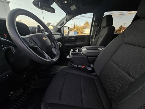 New 2025 Chevrolet Silverado 2500 W/T w/ WT Convenience Package image 6
