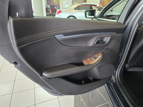 Used 2014 Chevrolet Impala LT w/ Premium Seating Package image 11