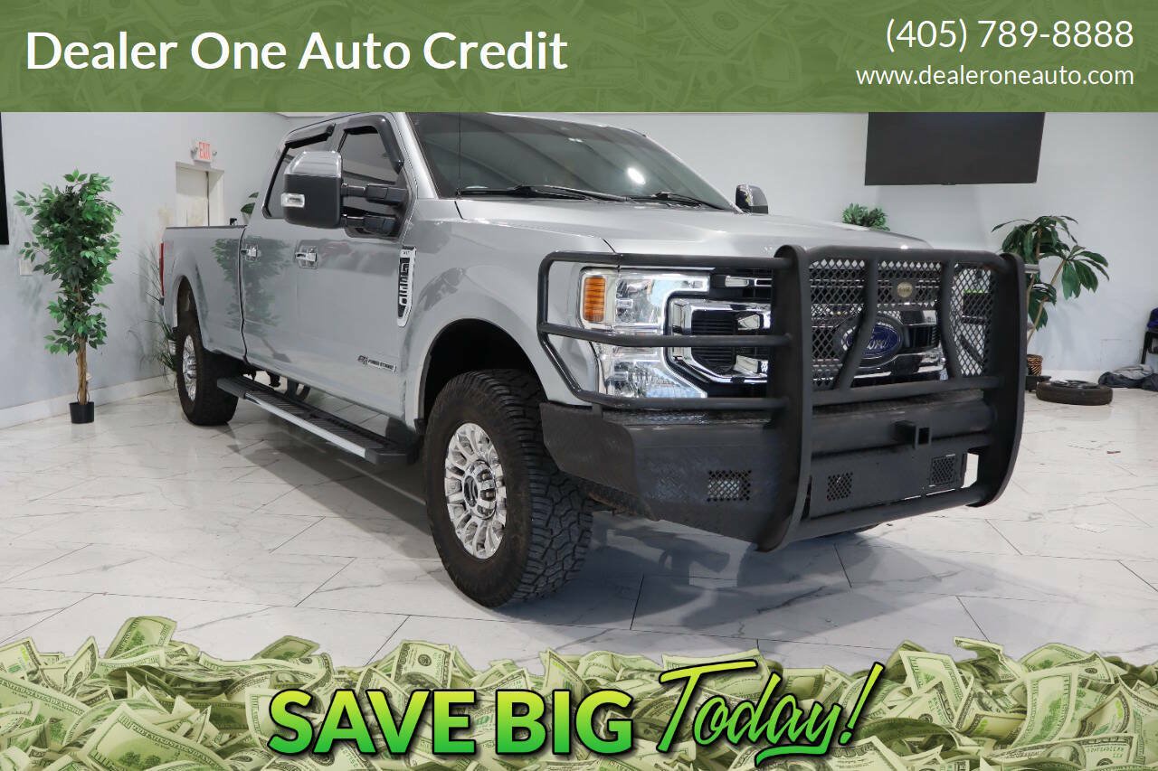 Used 2021 Ford F350 XLT w/ XLT Premium Package AWD/4WD image 1