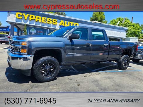 Used 2017 Chevrolet Silverado 2500 W/T AWD/4WD image 1