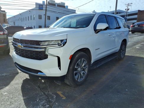 Used 2023 Chevrolet Tahoe LS image 8