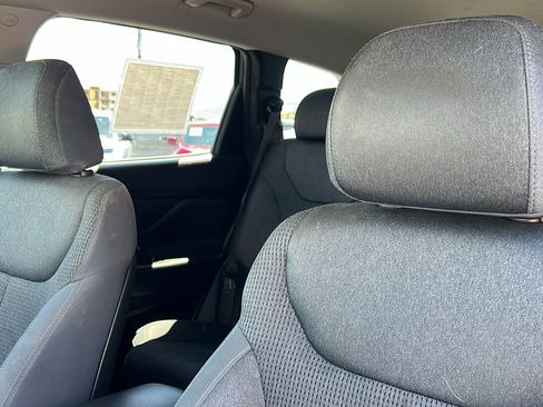Used 2021 Hyundai Santa Fe SEL AWD/4WD image 18