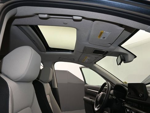 Certified 2024 Honda CR-V EX image 26