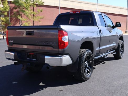 Used 2016 Toyota Tundra SR5 w/ SR5 Upgrade Package image 32