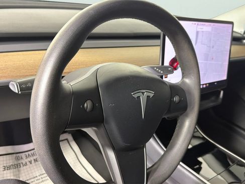 Used 2020 Tesla Model 3 Long Range AWD/4WD image 20