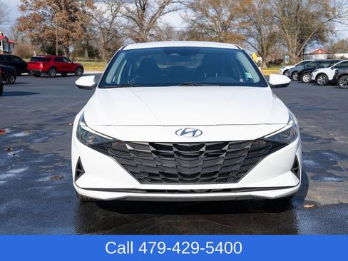 Used 2022 Hyundai Elantra SEL image 9
