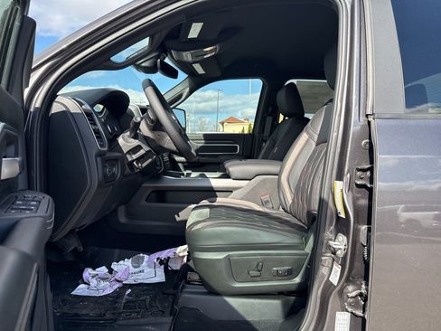 New 2025 RAM 2500 Big Horn AWD/4WD image 20