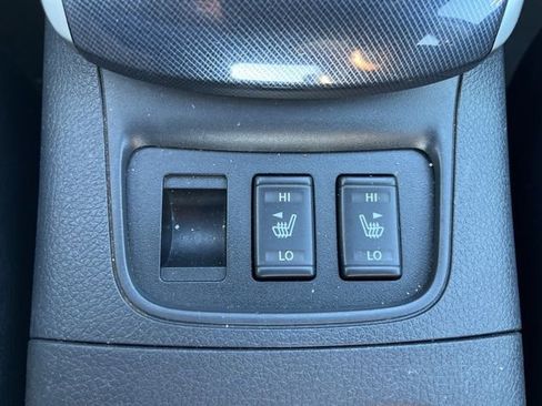 Used 2017 Nissan Sentra SR Turbo w/ SR Turbo Premium Package FWD image 18