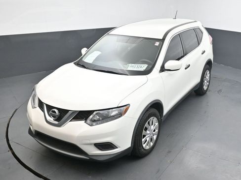 Used 2016 Nissan Rogue S image 12