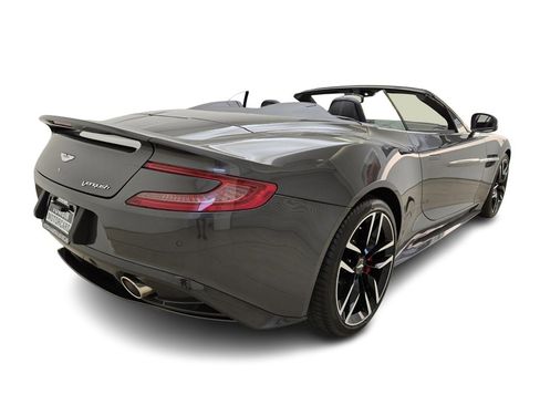Used 2015 Aston Martin Vanquish Volante image 8
