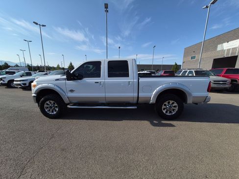 Used 2015 Ford F250 Lariat w/ Lariat Ultimate Package AWD/4WD image 7