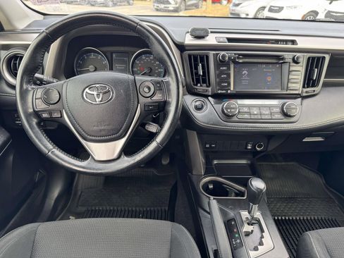 Used 2018 Toyota RAV4 Adventure image 15